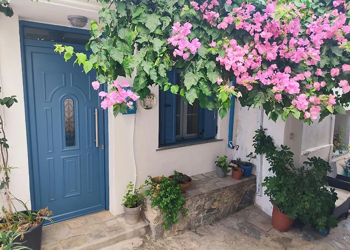 Kastro House